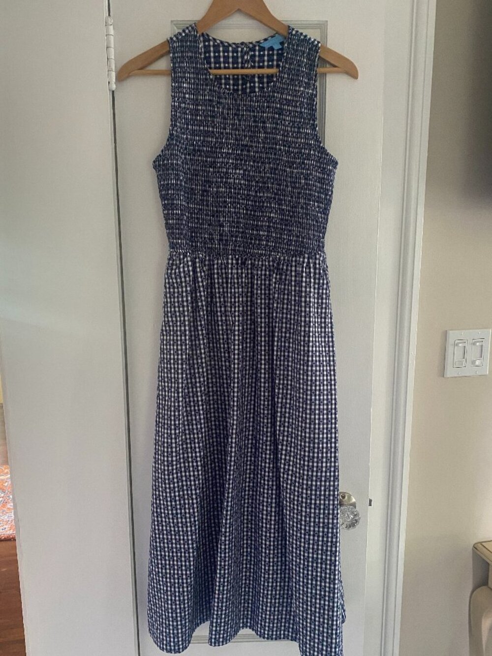 Draper James Navy and White sleeveless dress, size S